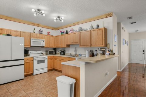 Condominio en venta en Kissimmee, Florida, 3 dormitorios, 137.87 m2 № 2220648 - foto 10