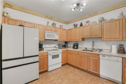 Condominio en venta en Kissimmee, Florida, 3 dormitorios, 137.87 m2 № 2220648 - foto 11