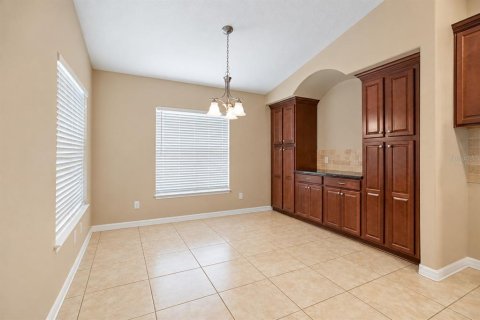 House in Palm Coast, Florida 4 bedrooms, 205.13 sq.m. № 2391032 - photo 5