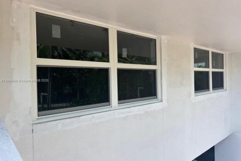 Copropriété à vendre à Key Biscayne, Floride: 2 chambres, 117.06 m2 № 2013889 - photo 6