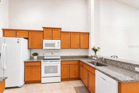 Townhouse in Gainesville, Florida 2 bedrooms, 98.1 sq.m. № 2227380 - photo 5