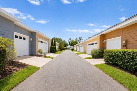 Townhouse in Gainesville, Florida 2 bedrooms, 98.1 sq.m. № 2227380 - photo 23