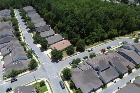 Townhouse in Gainesville, Florida 2 bedrooms, 98.1 sq.m. № 2227380 - photo 26