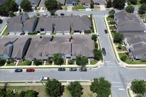 Townhouse in Gainesville, Florida 2 bedrooms, 98.1 sq.m. № 2227380 - photo 25