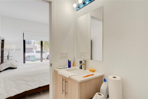 Casa en venta en Florida City, Florida, 5 dormitorios, 176.7 m2 № 2057479 - foto 23