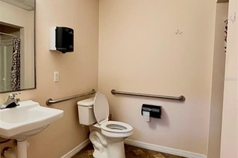 Propiedad comercial en alquiler en Orlando, Florida № 2219019 - foto 15