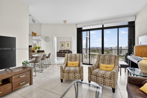Condo in Aventura, Florida, 2 bedrooms  № 2047062 - photo 6
