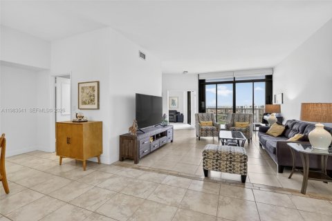 Condo in Aventura, Florida, 2 bedrooms  № 2047062