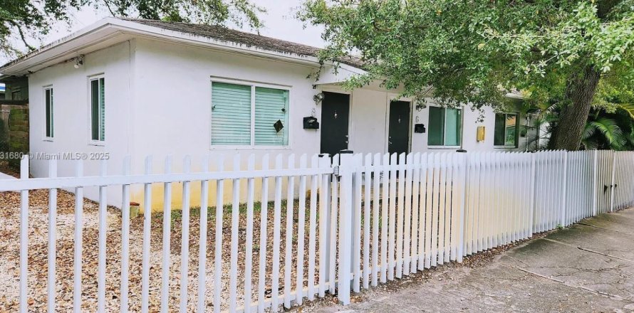 Studio à Miami, Floride № 1809621