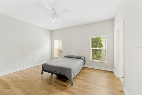 Casa en venta en Orlando, Florida, 4 dormitorios, 179.39 m2 № 2236087 - foto 20