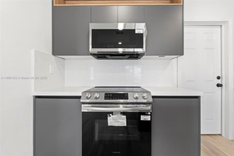 Villa ou maison à vendre à West Park, Floride: 3 chambres, 131.83 m2 № 1931385 - photo 14