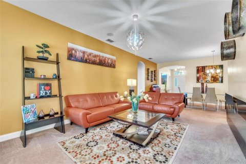 House in Auburndale, Florida 4 bedrooms, 233.09 sq.m. № 1720790 - photo 10