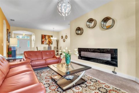 House in Auburndale, Florida 4 bedrooms, 233.09 sq.m. № 1720790 - photo 11