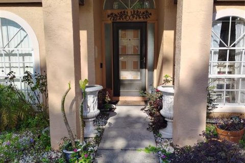 House in Largo, Florida 3 bedrooms, 130.43 sq.m. № 1784300 - photo 4