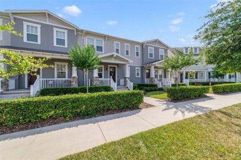 Adosado en alquiler en Celebration, Florida, 3 dormitorios, 152.17 m2 № 2092126 - foto 2