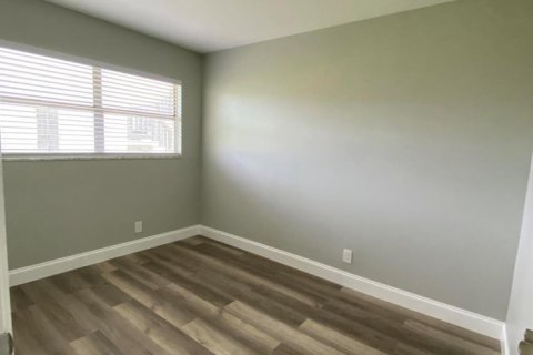 Appartement à louer à Fort Lauderdale, Floride: 2 chambres, 278.71 m2 № 2413018 - photo 5