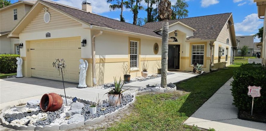 Villa ou maison à Wesley Chapel, Floride 3 chambres, 150.13 m2 № 2123786