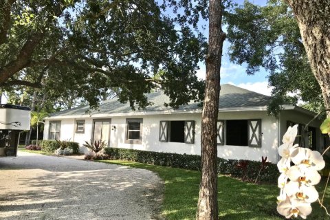Propiedad comercial en alquiler en Wellington, Florida, 1 dormitorio, 24.53 m2 № 1151602 - foto 1