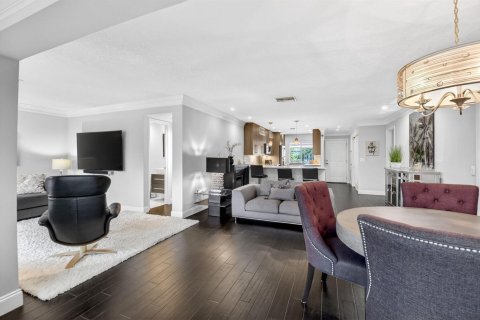Condo in Lake Worth, Florida, 3 bedrooms  № 2245577 - photo 20