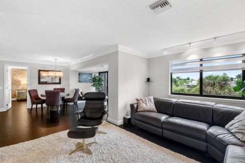 Condo in Lake Worth, Florida, 3 bedrooms  № 2245577 - photo 6