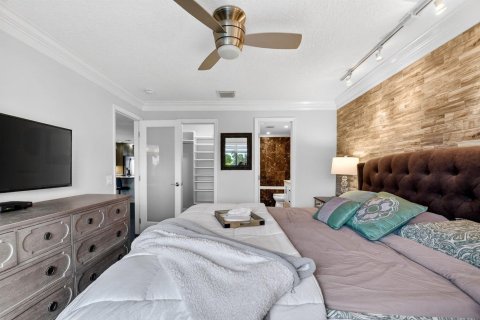 Condo in Lake Worth, Florida, 3 bedrooms  № 2245577 - photo 25