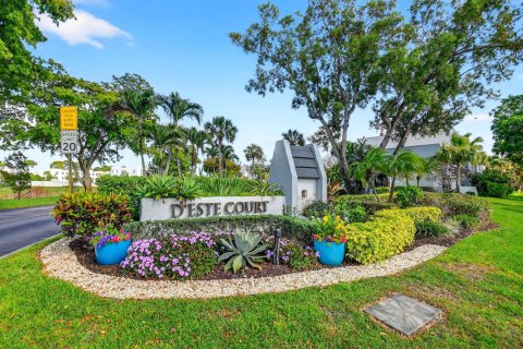 Condo in Lake Worth, Florida, 3 bedrooms  № 2245577