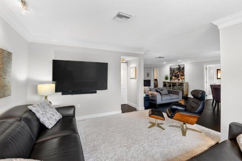 Condo in Lake Worth, Florida, 3 bedrooms  № 2245577 - photo 7