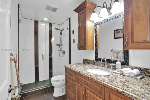 Villa ou maison à vendre à Boca Raton, Floride: 4 chambres, 192.87 m2 № 2076648 - photo 18
