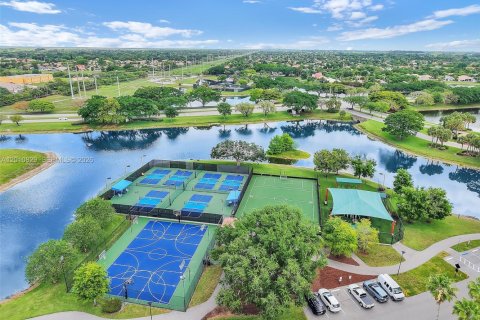 Villa ou maison à vendre à Boca Raton, Floride: 4 chambres, 192.87 m2 № 2076648 - photo 30
