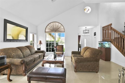 Villa ou maison à vendre à Boca Raton, Floride: 4 chambres, 192.87 m2 № 2076648 - photo 4