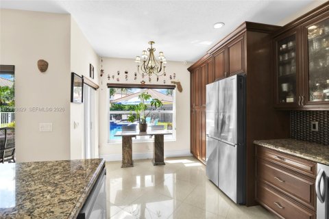 Villa ou maison à vendre à Boca Raton, Floride: 4 chambres, 192.87 m2 № 2076648 - photo 11