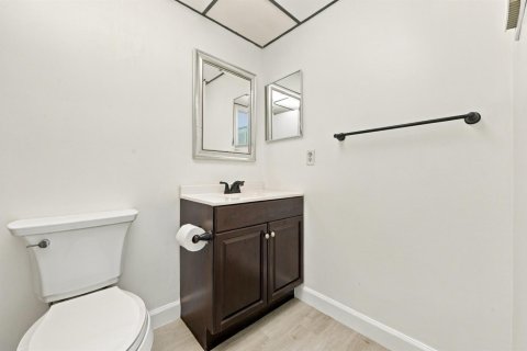 Condo in Delray Beach, Florida, 1 bedroom  № 2374845 - photo 18