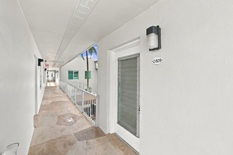 Condo in Delray Beach, Florida, 1 bedroom  № 2374845 - photo 6