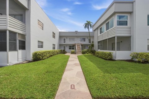 Condo in Delray Beach, Florida, 1 bedroom  № 2374845 - photo 5