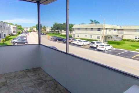 Condo in Delray Beach, Florida, 1 bedroom  № 2374845 - photo 25