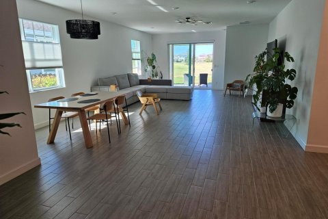 Apartment in Loxahatchee Groves, Florida 3 bedrooms, 181.35 sq.m. № 2180409 - photo 23