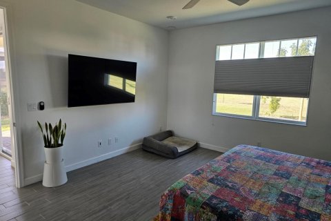 Apartment in Loxahatchee Groves, Florida 3 bedrooms, 181.35 sq.m. № 2180409 - photo 18