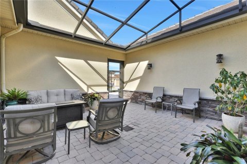 Casa en venta en Lake Mary, Florida, 4 dormitorios, 324.79 m2 № 1553836 - foto 2