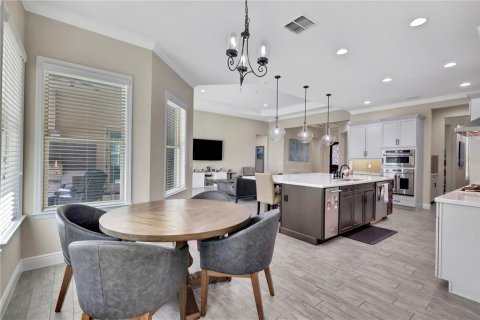 Casa en venta en Lake Mary, Florida, 4 dormitorios, 324.79 m2 № 1553836 - foto 13