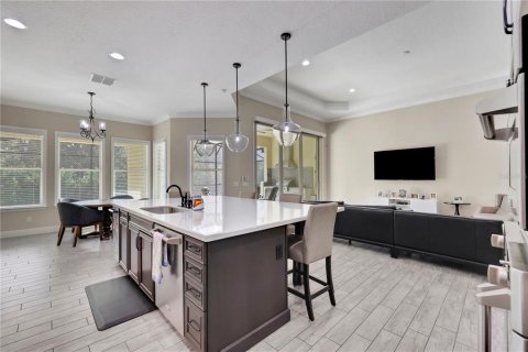 Casa en venta en Lake Mary, Florida, 4 dormitorios, 324.79 m2 № 1553836 - foto 9