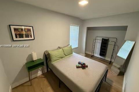 Villa ou maison à louer à Miami, Floride: 2 chambres, 78.97 m2 № 2004746 - photo 6