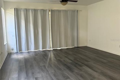 Adosado en alquiler en Orlando, Florida, 3 dormitorios, 154.68 m2 № 1893632 - foto 7