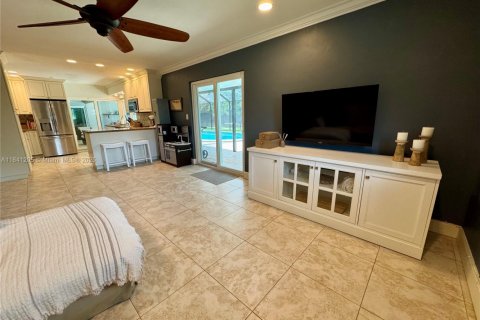 Casa en venta en Palmetto Bay, Florida, 4 dormitorios, 212.93 m2 № 1833935 - foto 17