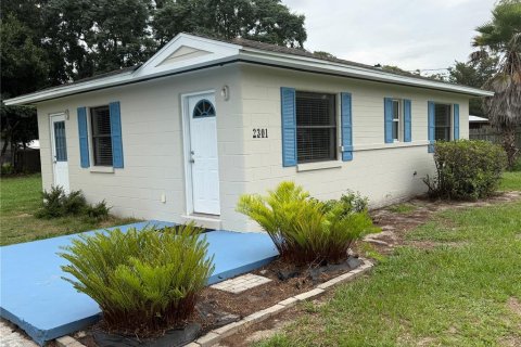 Casa en Coleman, Florida 2 dormitorios, 71.35 m2 № 2140405