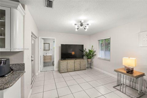 Villa ou maison à vendre à Doral, Floride: 4 chambres, 242.85 m2 № 2285792 - photo 20