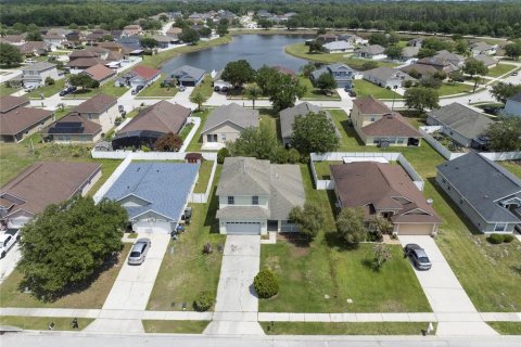 Villa ou maison à vendre à Kissimmee, Floride: 4 chambres, 221.39 m2 № 2149095 - photo 23