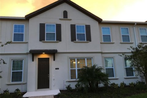 Touwnhouse à louer à Windermere, Floride: 3 chambres, 147.53 m2 № 2347883 - photo 2