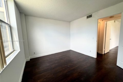 Copropriété à louer à Boca Raton, Floride: 3 chambres, 127.65 m2 № 1859132 - photo 26