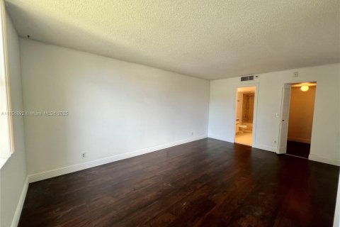 Copropriété à louer à Boca Raton, Floride: 3 chambres, 127.65 m2 № 1859132 - photo 12