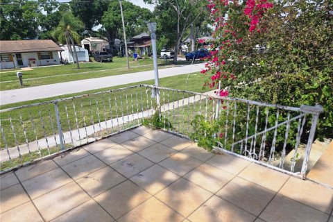 House in Oldsmar, Florida 5 bedrooms, 238.94 sq.m. № 1624988 - photo 3